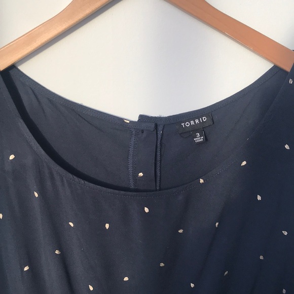 Torrid tunic top - Picture 2 of 3